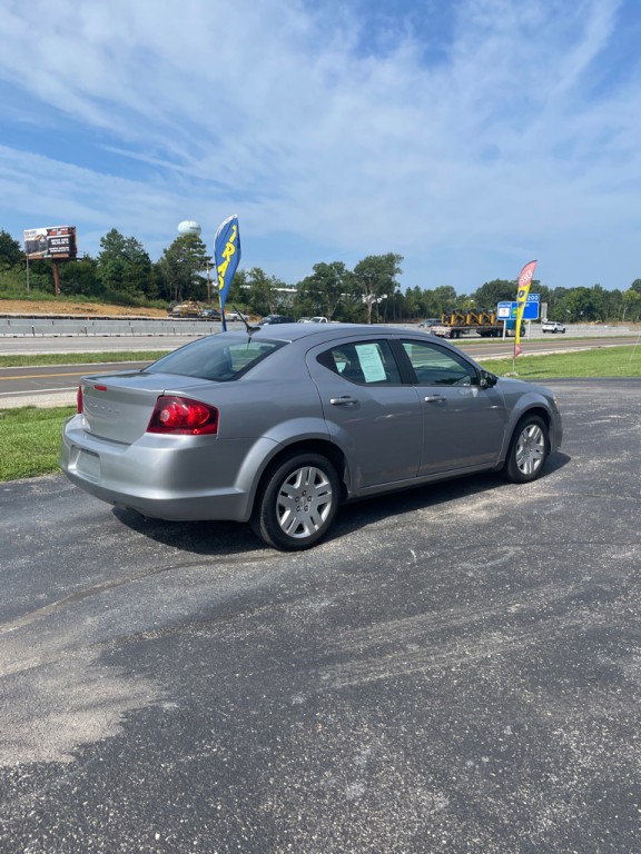 2013 Dodge Avenger Image 5