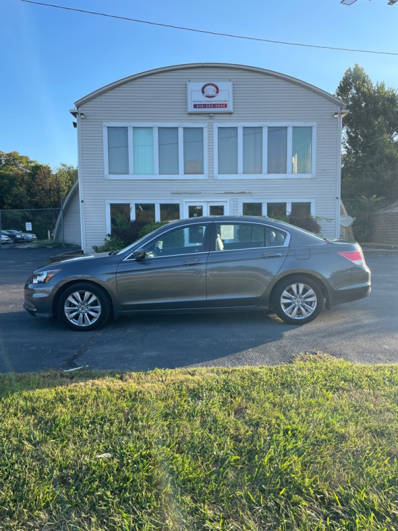 2012 Honda Accord Image 2