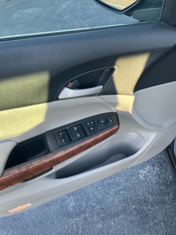 2012 Honda Accord Image 11