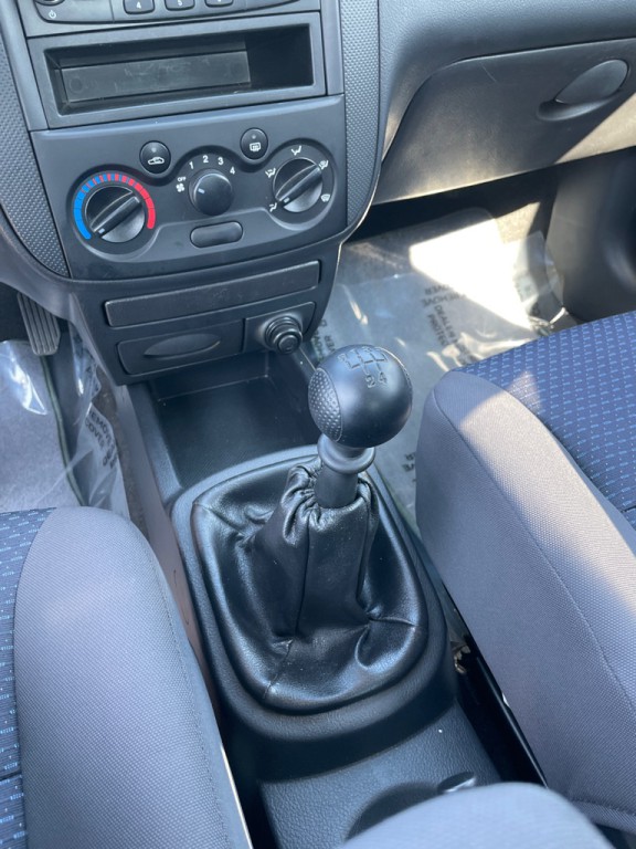 2008 Chevrolet Aveo Image 13
