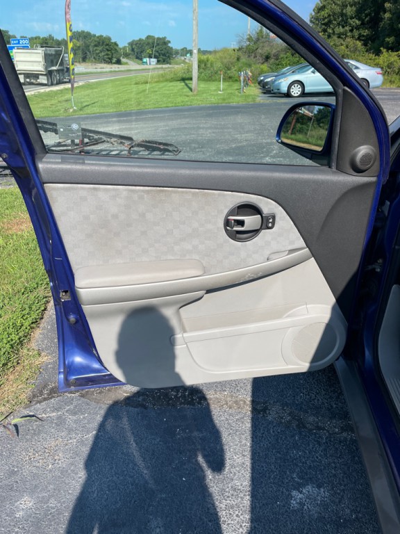2006 Chevrolet Equinox Image 10