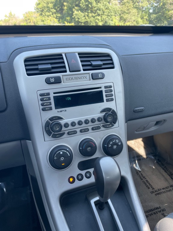 2006 Chevrolet Equinox Image 12