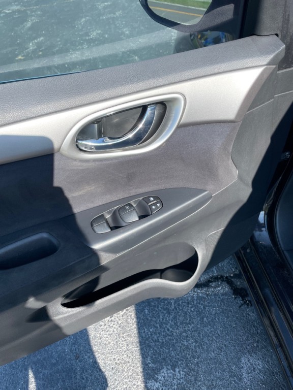 2013 Nissan Sentra Image 11