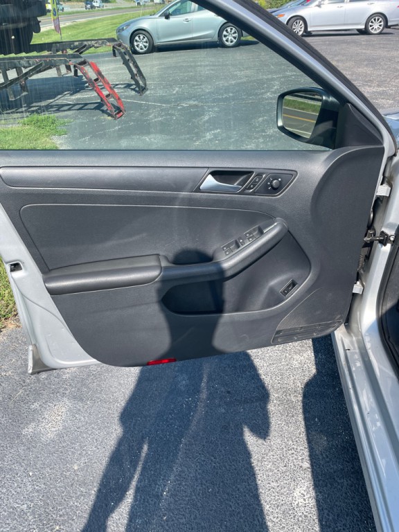 2014 Volkswagen Jetta Image 10