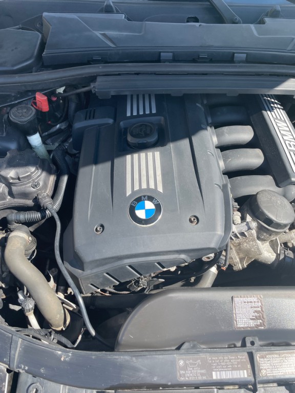 2011 BMW 3 Series Image 26