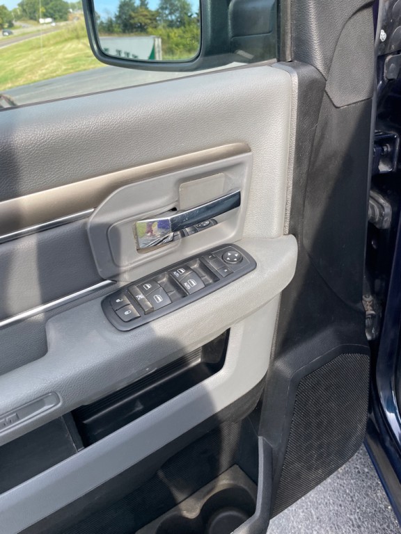 2013 RAM 1500 Image 11