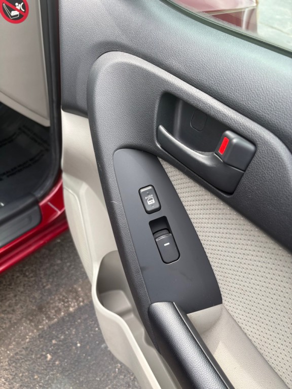 2012 Kia Forte Image 22