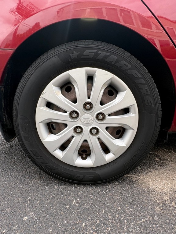2012 Kia Forte Image 25