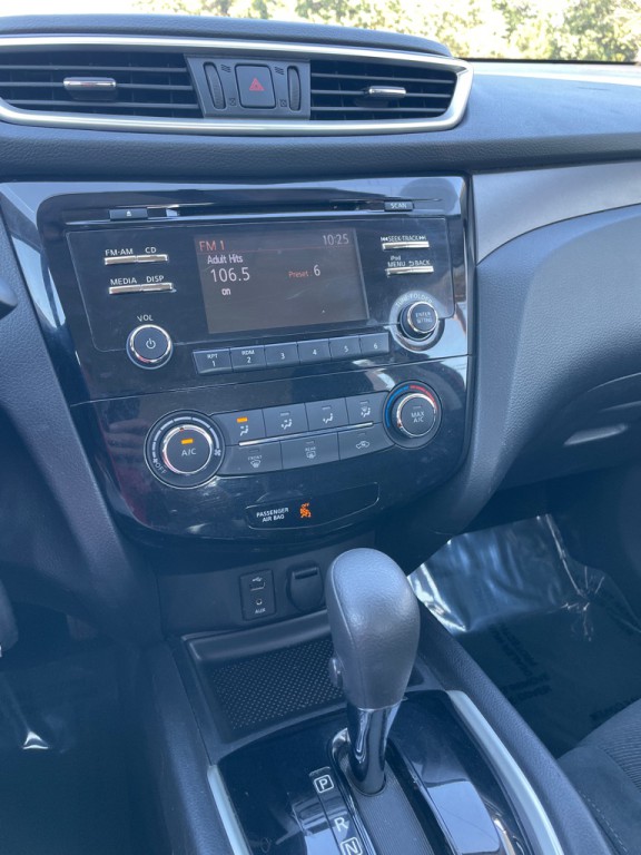 2014 Nissan Rogue Image 13
