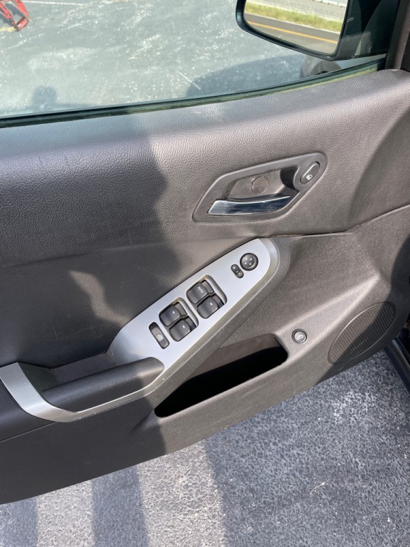 2009 Pontiac G6 Image 11