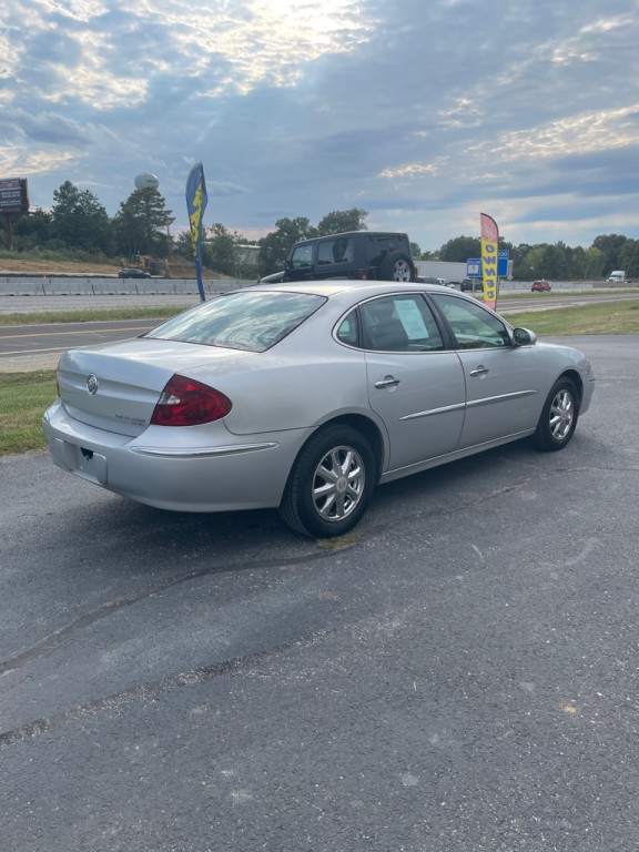 2005 Buick Lacrosse Image 5