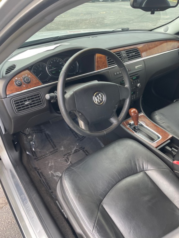 2005 Buick Lacrosse Image 9