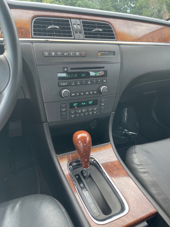 2005 Buick Lacrosse Image 13