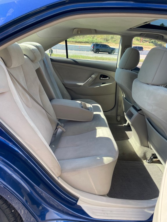 2011 Toyota Camry Image 20