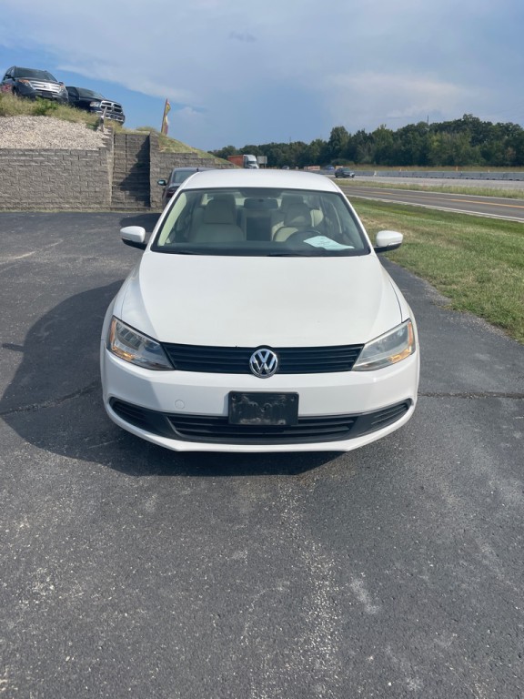 2012 Volkswagen Jetta Image 8