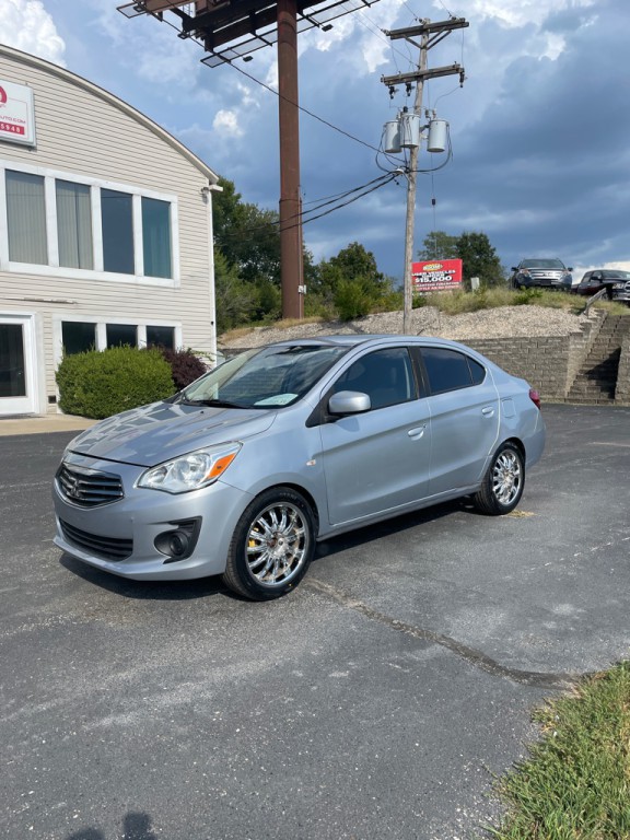 2019 Mitsubishi Mirage Image 1