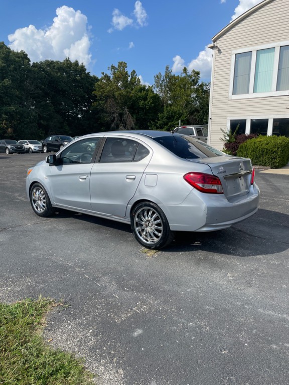 2019 Mitsubishi Mirage Image 3