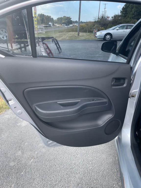2019 Mitsubishi Mirage Image 15