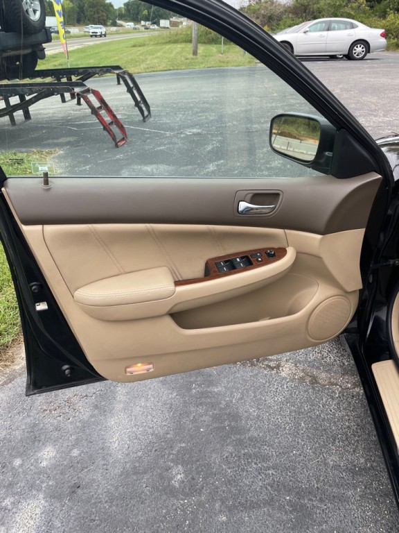 2006 Honda Accord Image 10