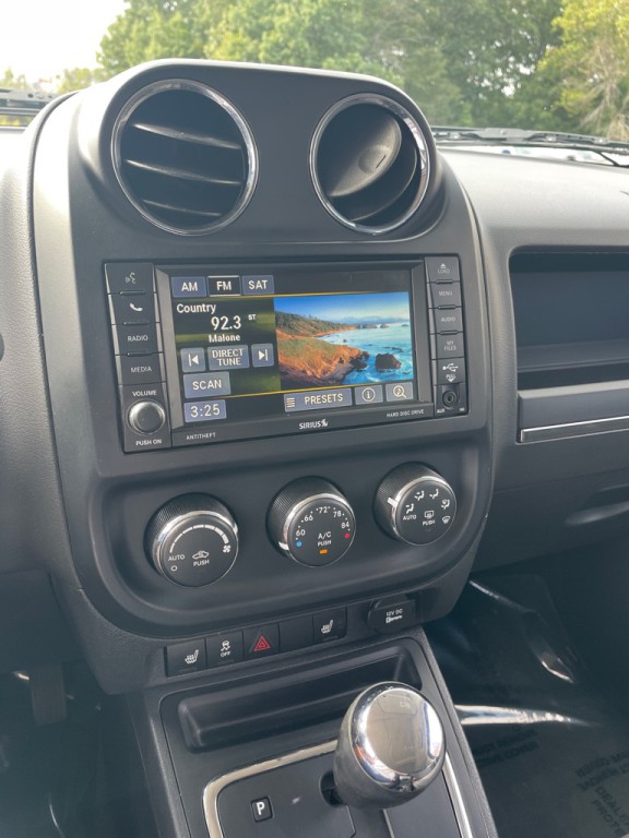 2016 Jeep Patriot Image 13