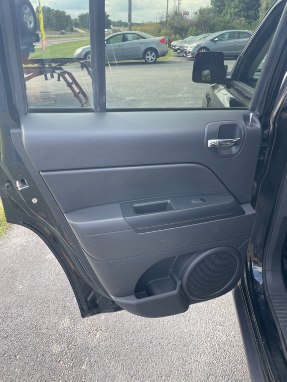 2016 Jeep Patriot Image 16