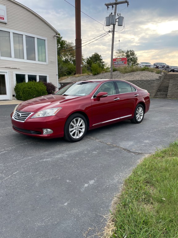 2010 Lexus ES Image 1
