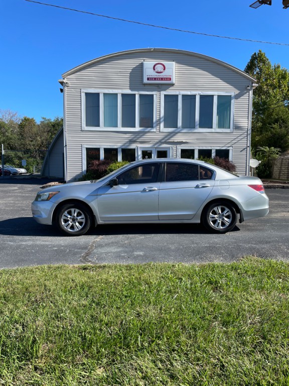 2009 Honda Accord Image 2