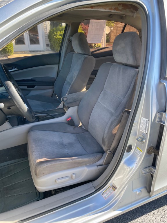 2009 Honda Accord Image 14