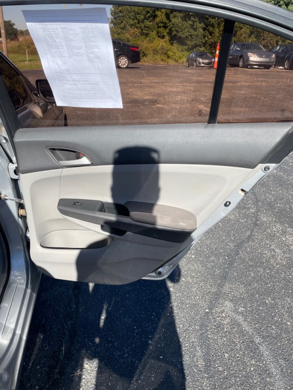 2009 Honda Accord Image 18