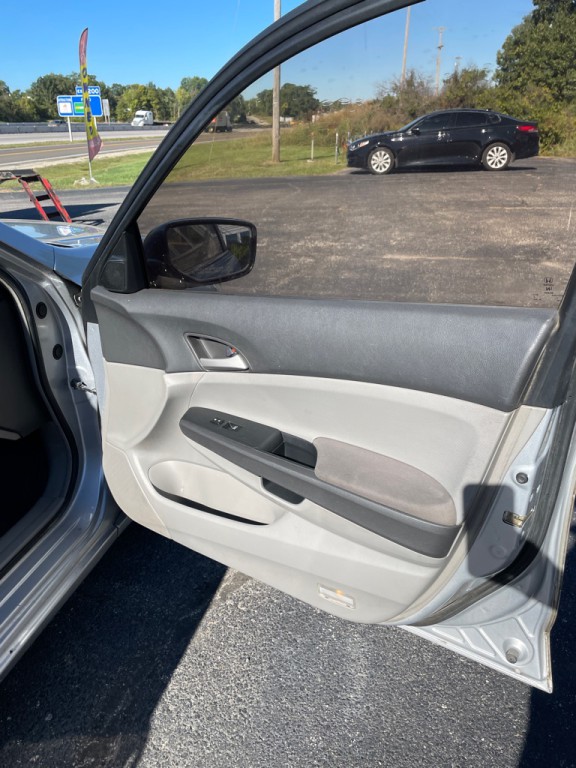 2009 Honda Accord Image 21