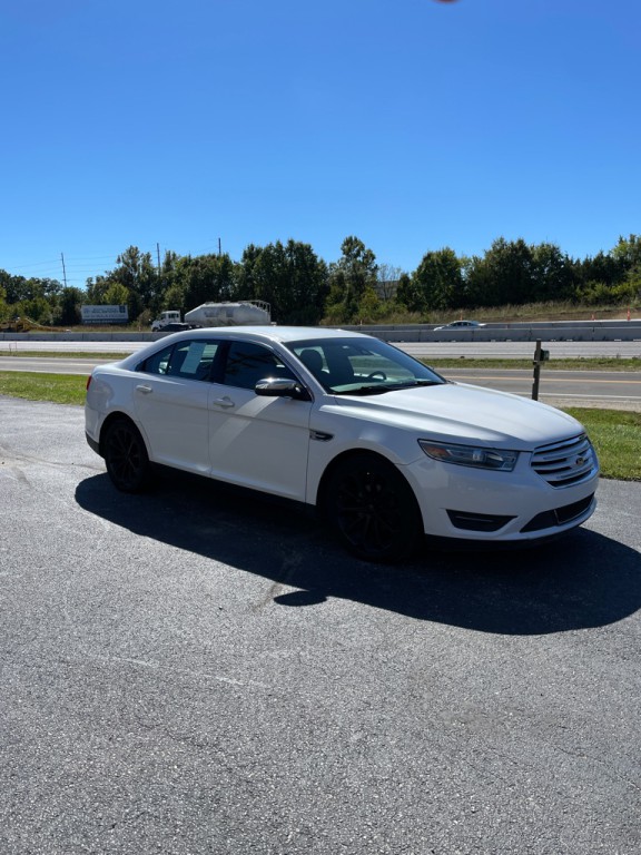 2014 Ford Taurus Image 7