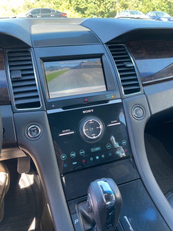2014 Ford Taurus Image 14
