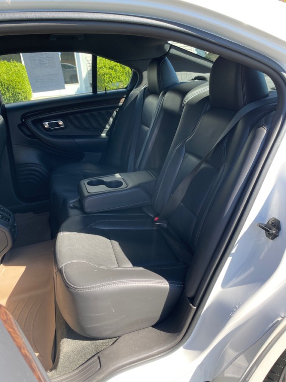 2014 Ford Taurus Image 17