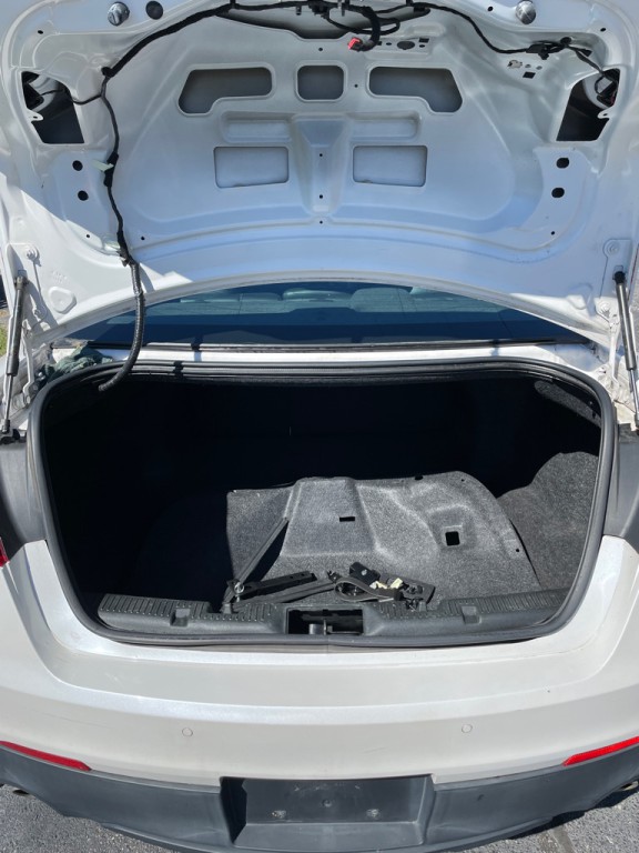 2014 Ford Taurus Image 18
