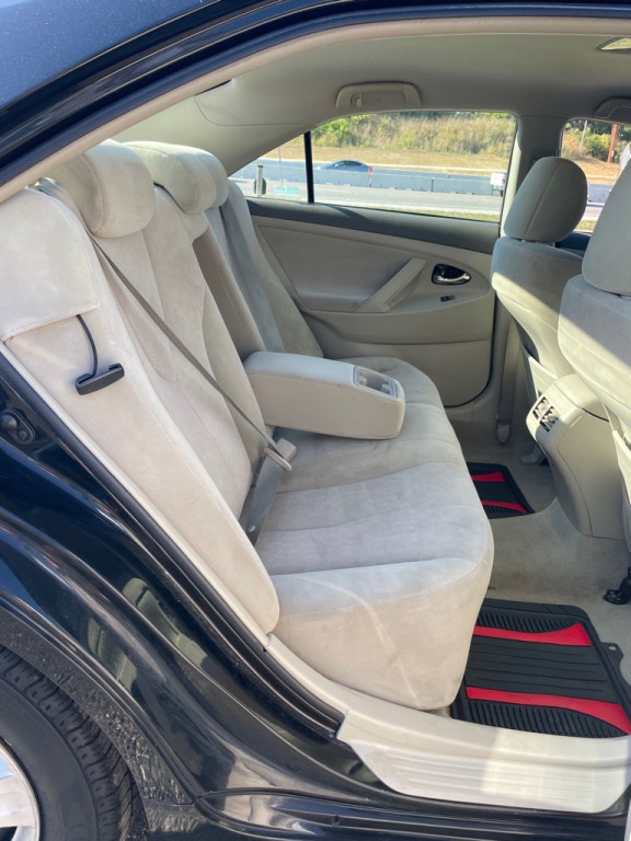 2010 Toyota Camry Image 19