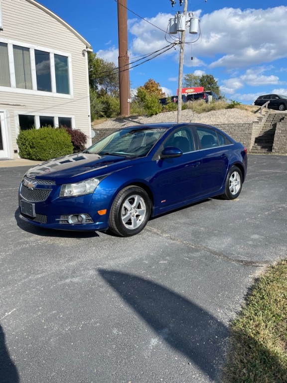 2013 Chevrolet Cruze Image 1