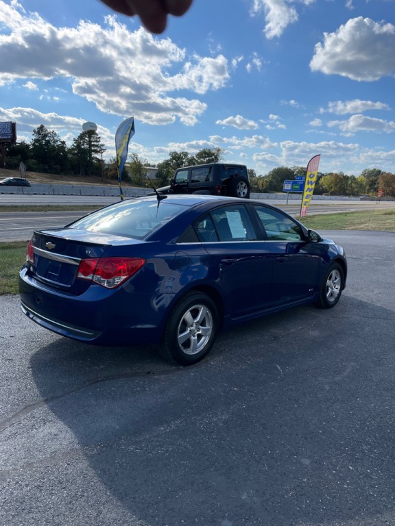 2013 Chevrolet Cruze Image 5