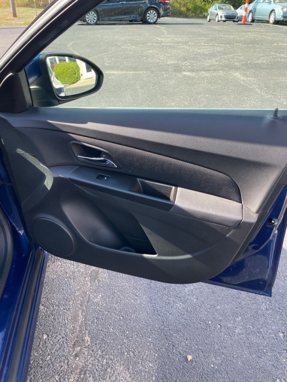 2013 Chevrolet Cruze Image 22