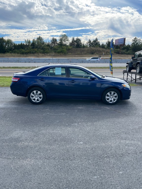2011 Toyota Camry Image 6