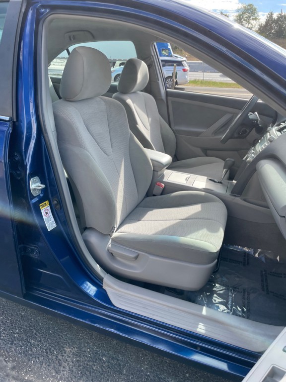2011 Toyota Camry Image 22