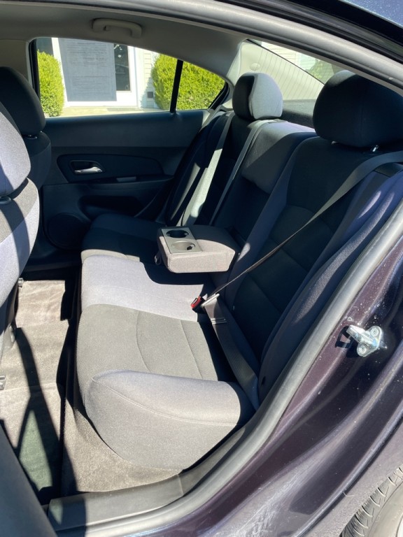 2016 Chevrolet Cruze Image 17