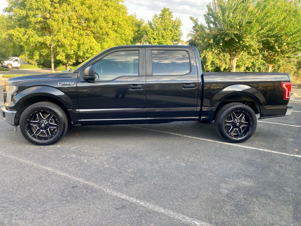 2015 Ford F-150 Image 2
