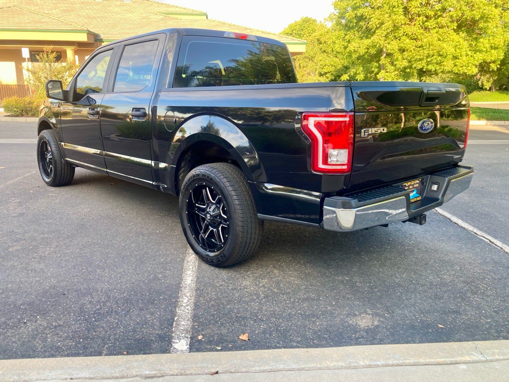 2015 Ford F-150 Image 3