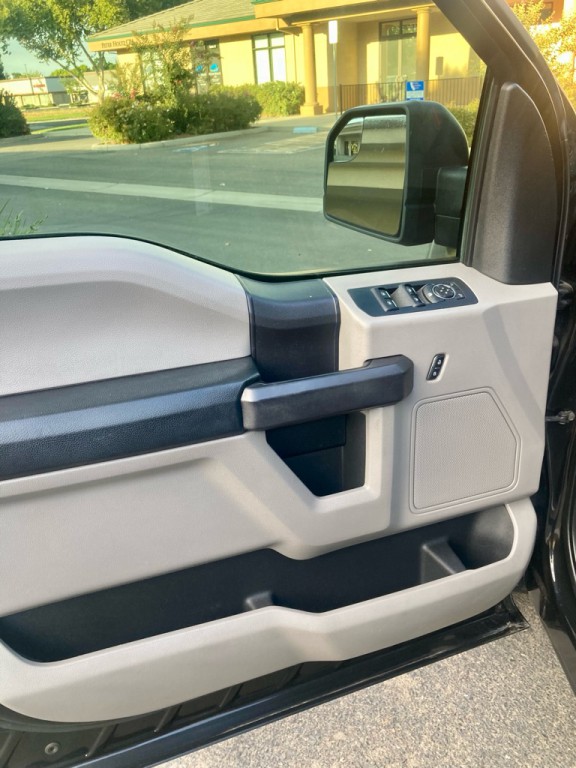2015 Ford F-150 Image 15