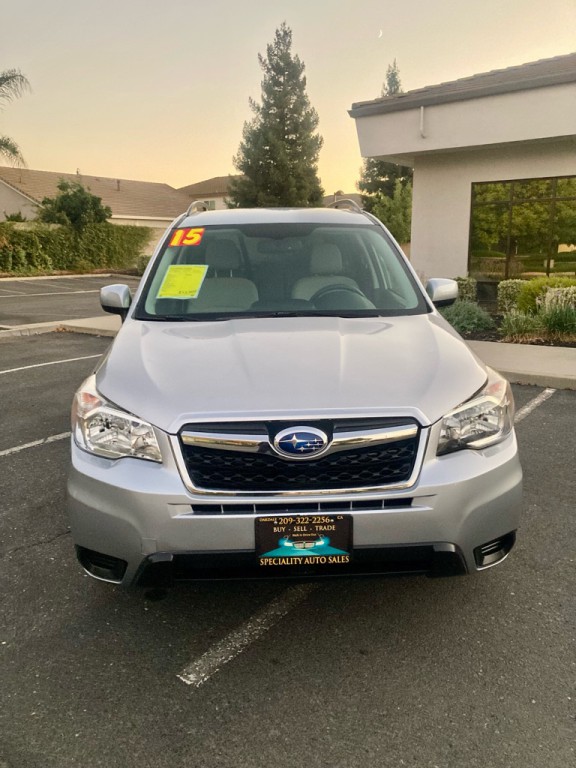 2015 Subaru Forester Image 4