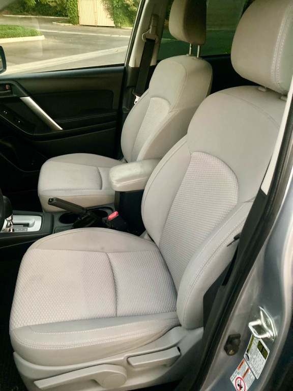 2015 Subaru Forester Image 10