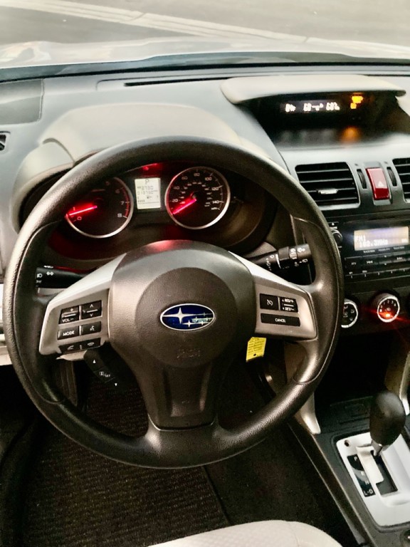 2015 Subaru Forester Image 12