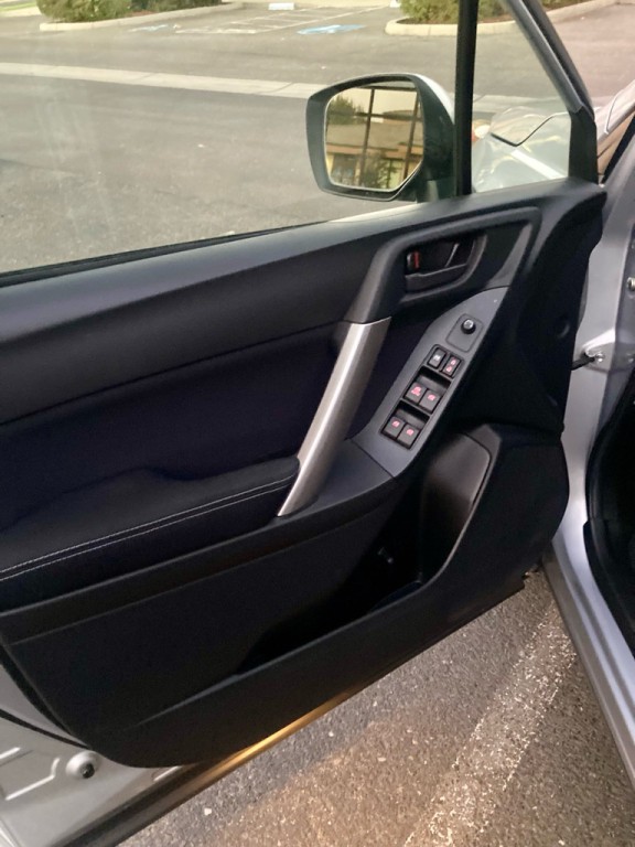 2015 Subaru Forester Image 13