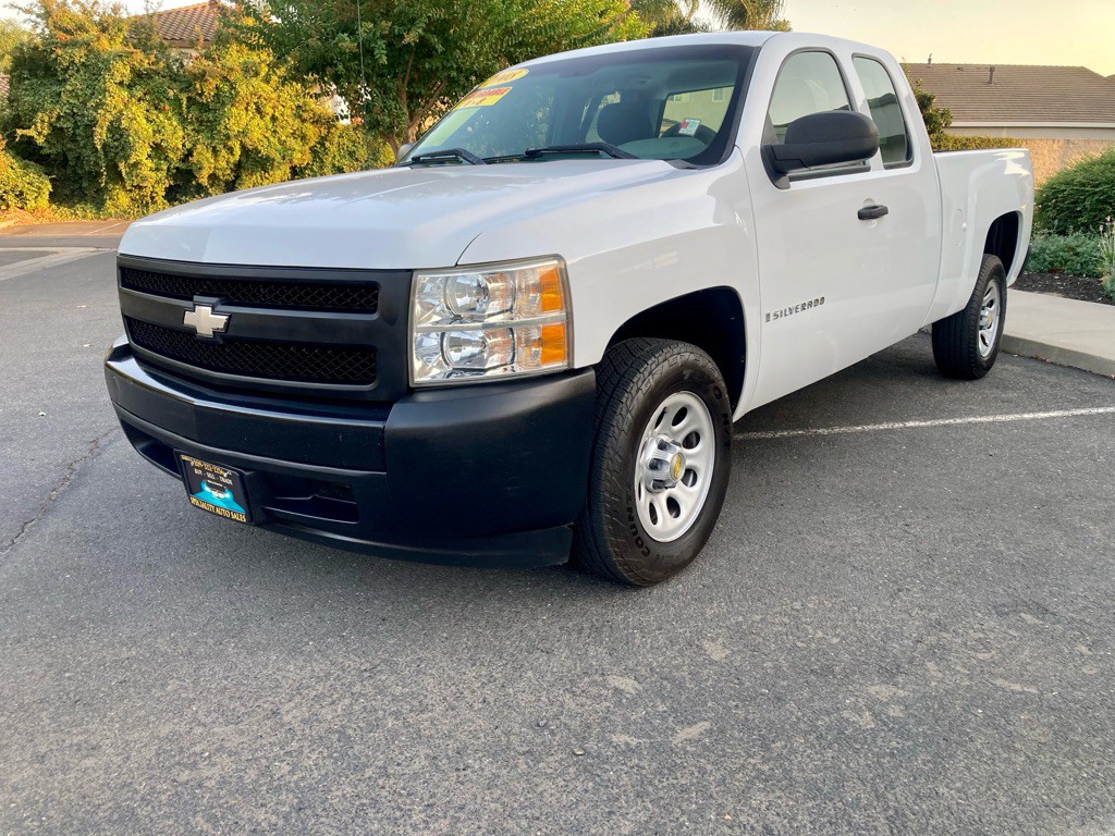 2008 Chevrolet Silverado 1500 Image 1