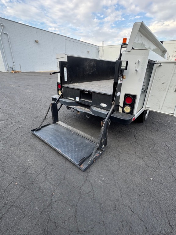 2008 Ford F-350 Image 6